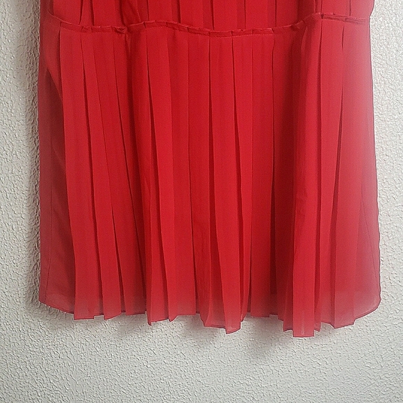 Ann Taylor Loft Red Chiffon Pleated Mini Dress Sleeveless Square Neck Zip Back - Picture 6 of 13